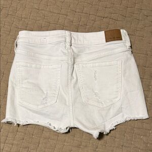 American Eagle Outfitters Women's Crisp White Jean Shorts